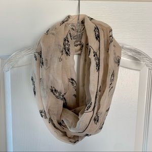 Infinity Scarf - EUC